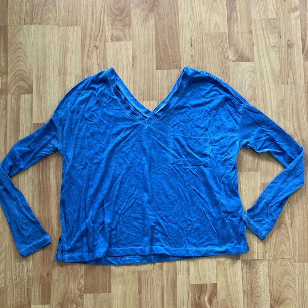 UO Silence + Noise Long asked Tee